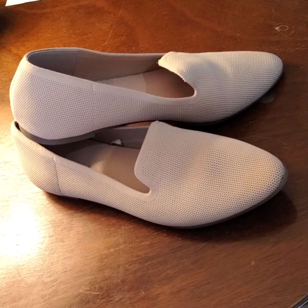 Indigo Rd tan flats